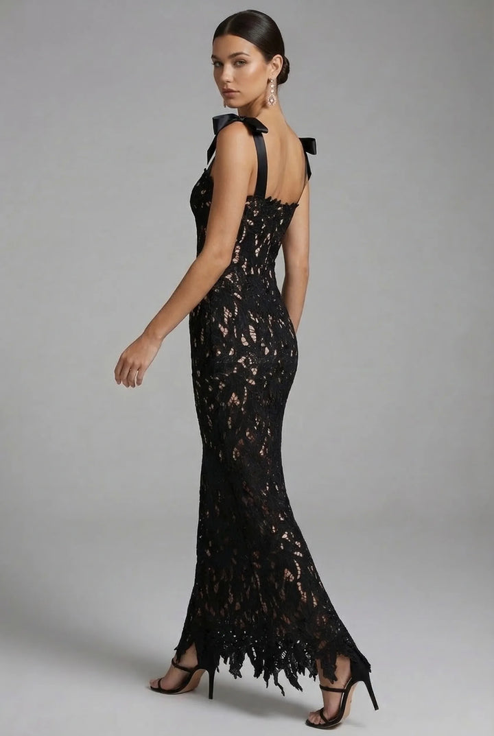 Rochie de Seară Grace – vedere din profil, croială fluidă